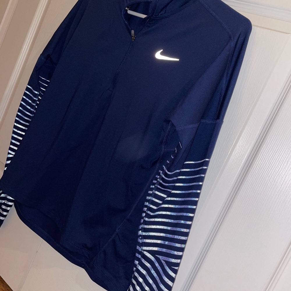 Nike Element Half-Zip Reflective Pullover - image 5